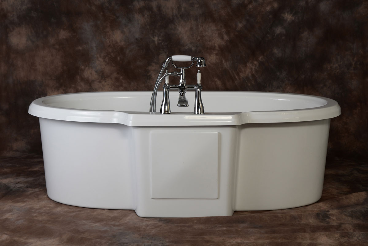 2200 The Majesty - Rear View